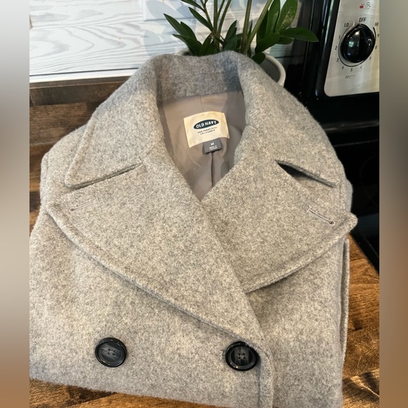 Gray Pea Coat size medium - Picture 3 of 8